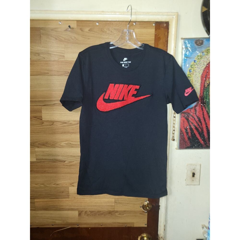 NikeMens Small Nike x Stranger Things Hawkins High Black Red T Shirt CK2342-010